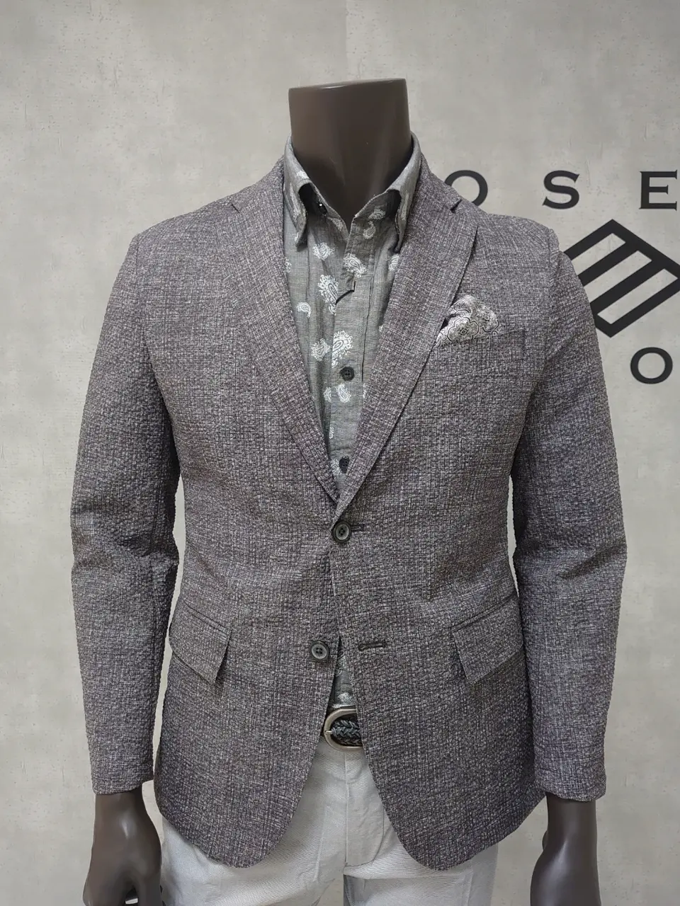 JOSEPH ABBOUD 石川 コーディネート画像