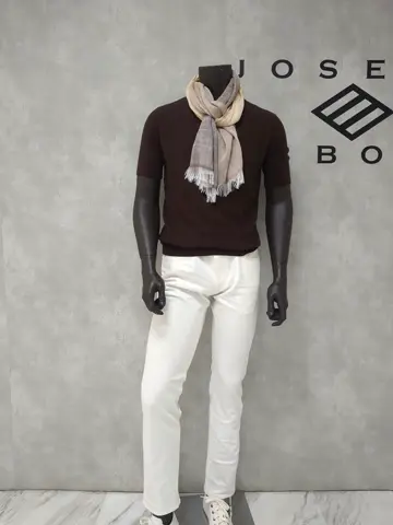 JOSEPH ABBOUD 石川 コーディネート画像