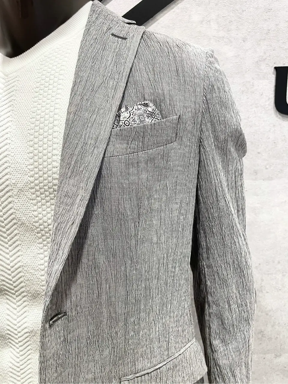 JOSEPH ABBOUD 東　 コーディネート画像