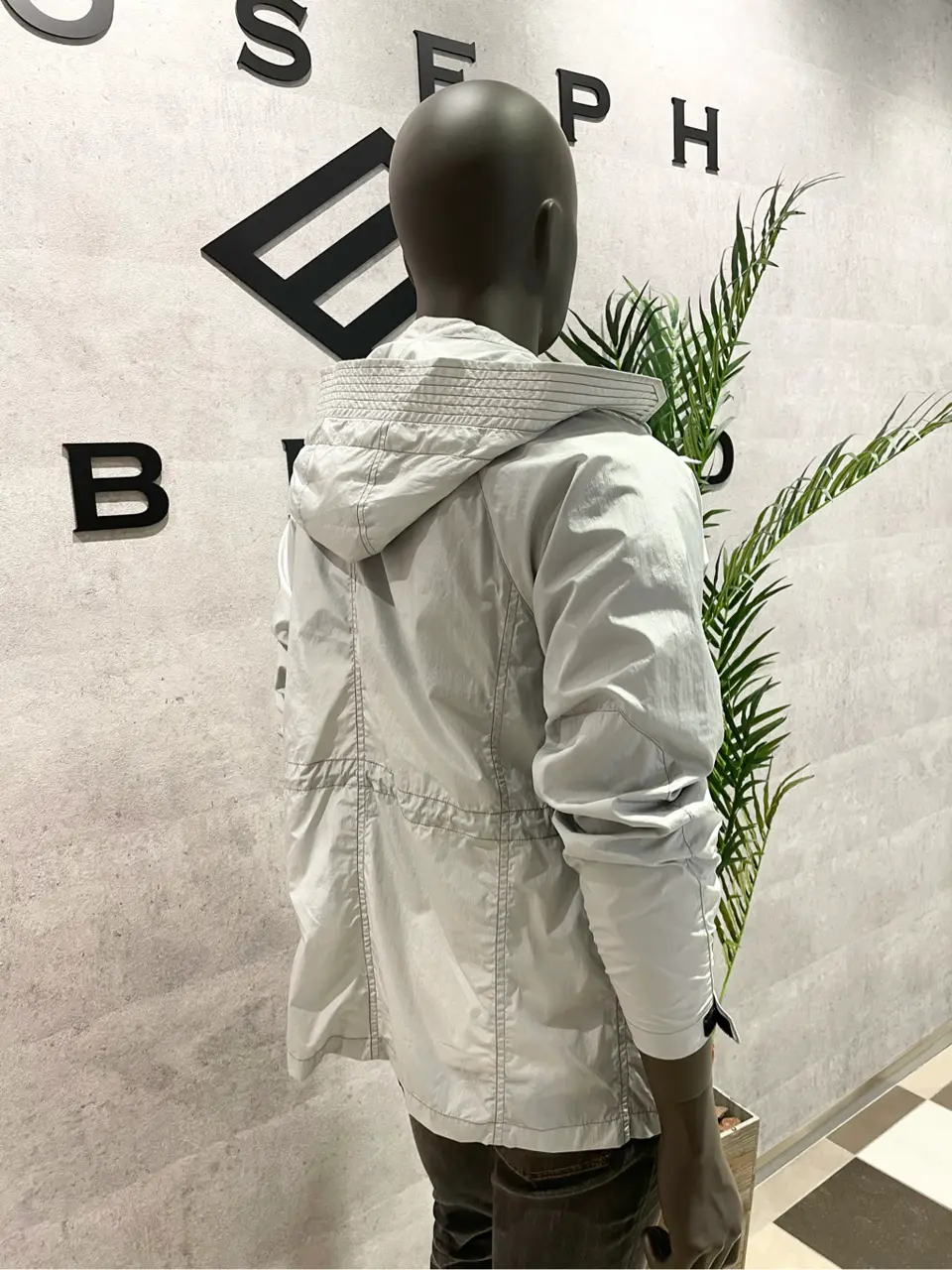 JOSEPH ABBOUD 東　 コーディネート画像