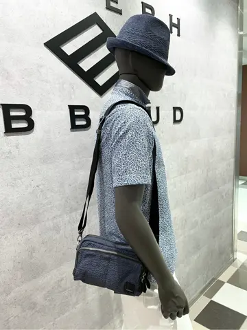 JOSEPH ABBOUD 東　 コーディネート画像