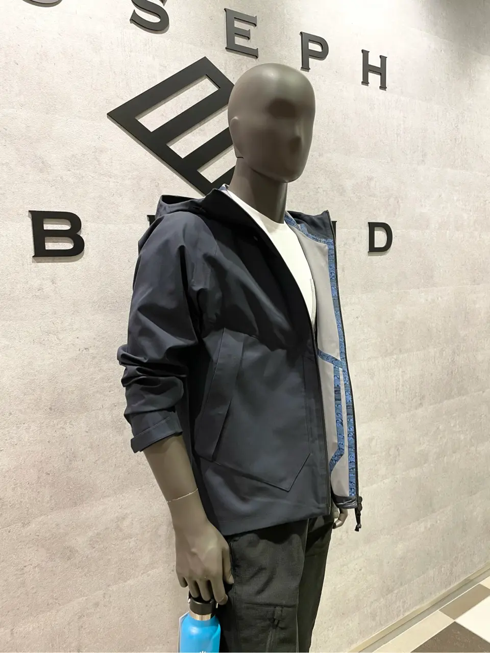 JOSEPH ABBOUD 東　 コーディネート画像