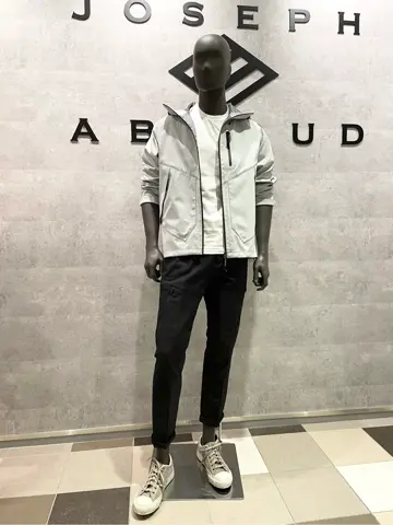 JOSEPH ABBOUD 東　 コーディネート画像