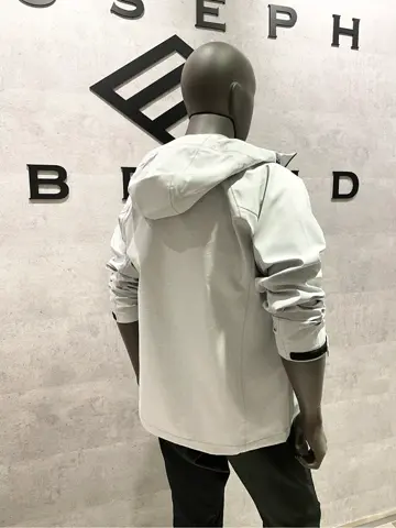 JOSEPH ABBOUD 東　 コーディネート画像