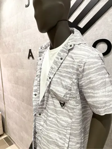 JOSEPH ABBOUD 東　 コーディネート画像