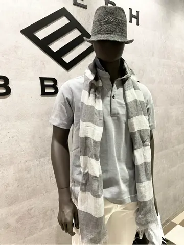 JOSEPH ABBOUD 東　 コーディネート画像