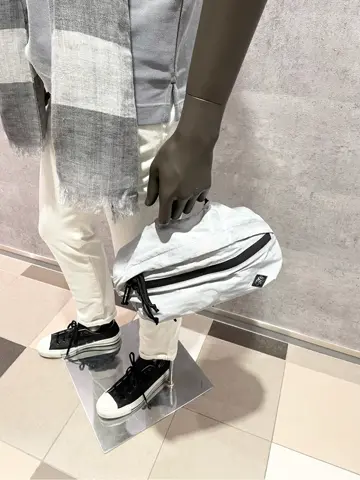 JOSEPH ABBOUD 東　 コーディネート画像