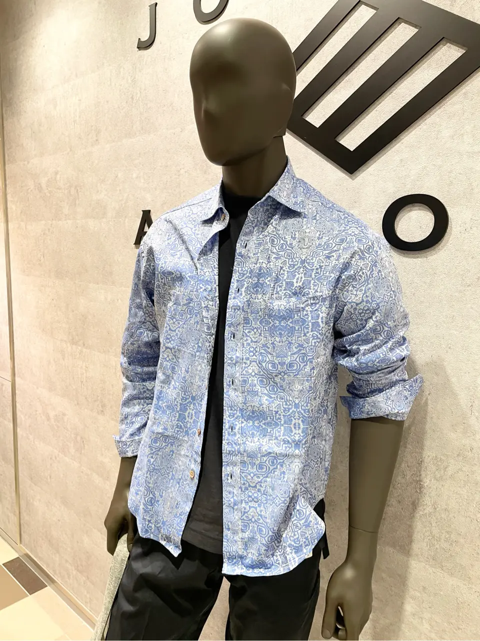 JOSEPH ABBOUD 東　 コーディネート画像