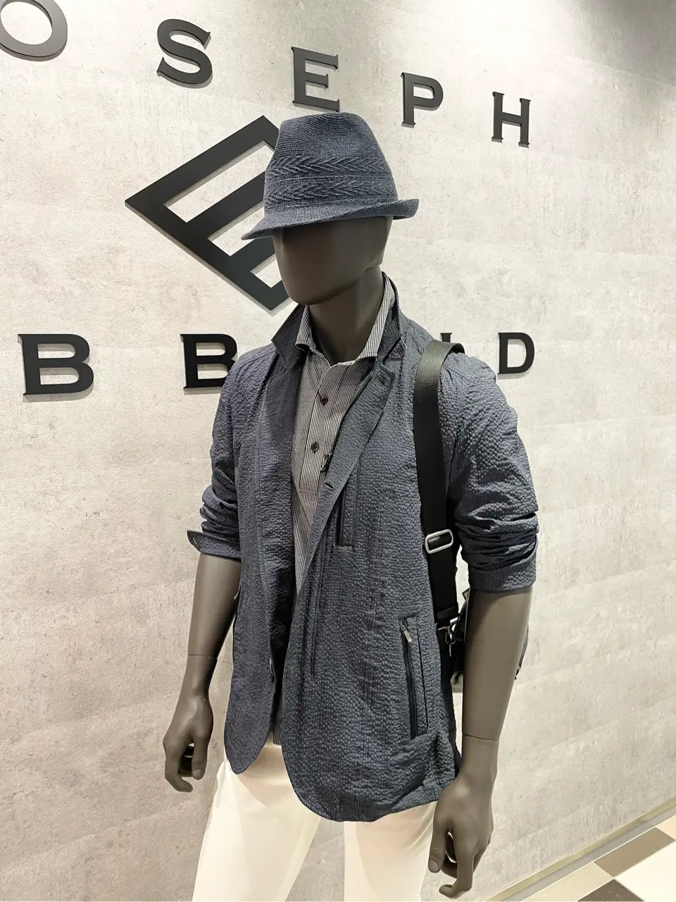 JOSEPH ABBOUD 東　 コーディネート画像