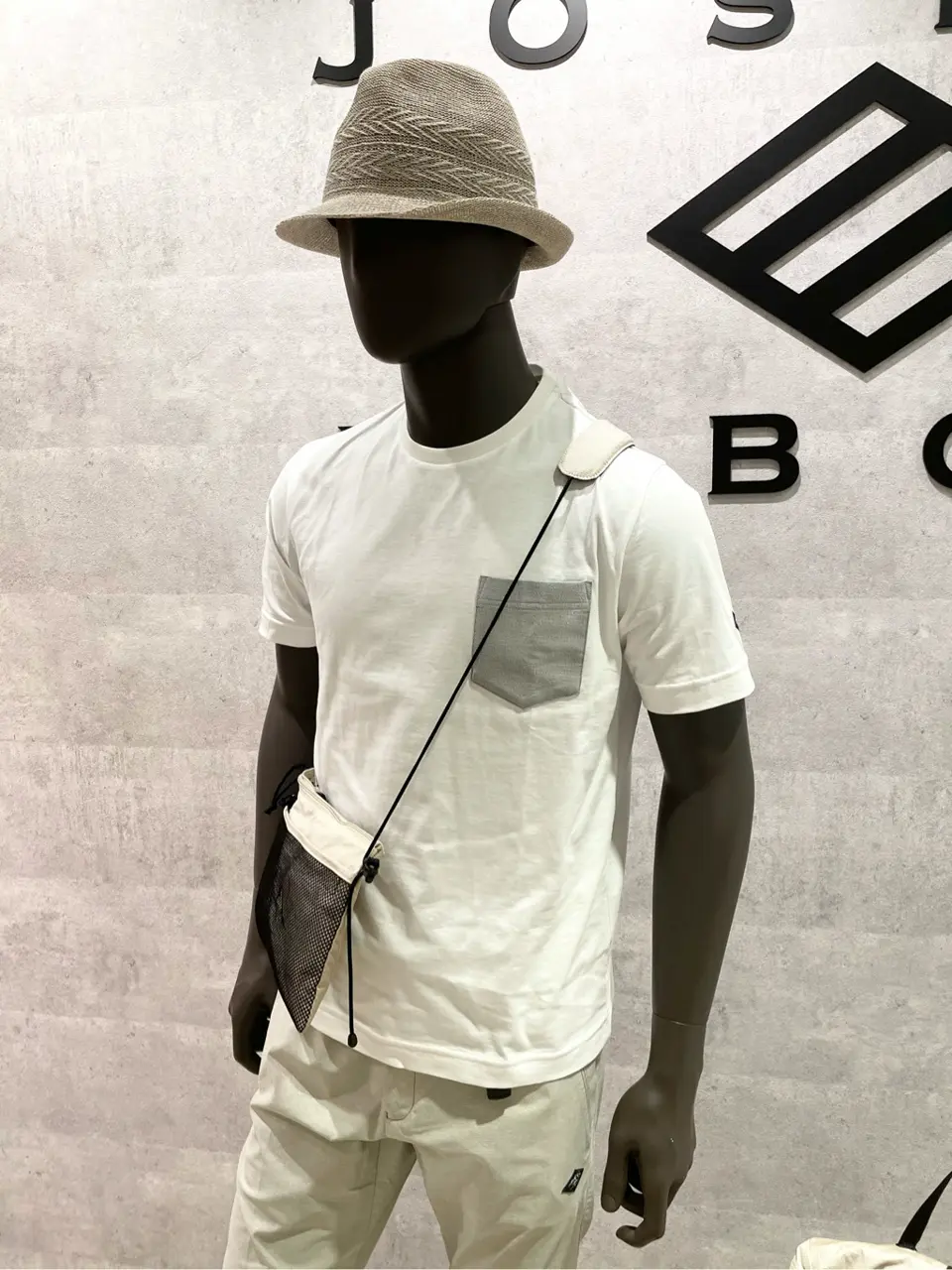 JOSEPH ABBOUD 東　 コーディネート画像