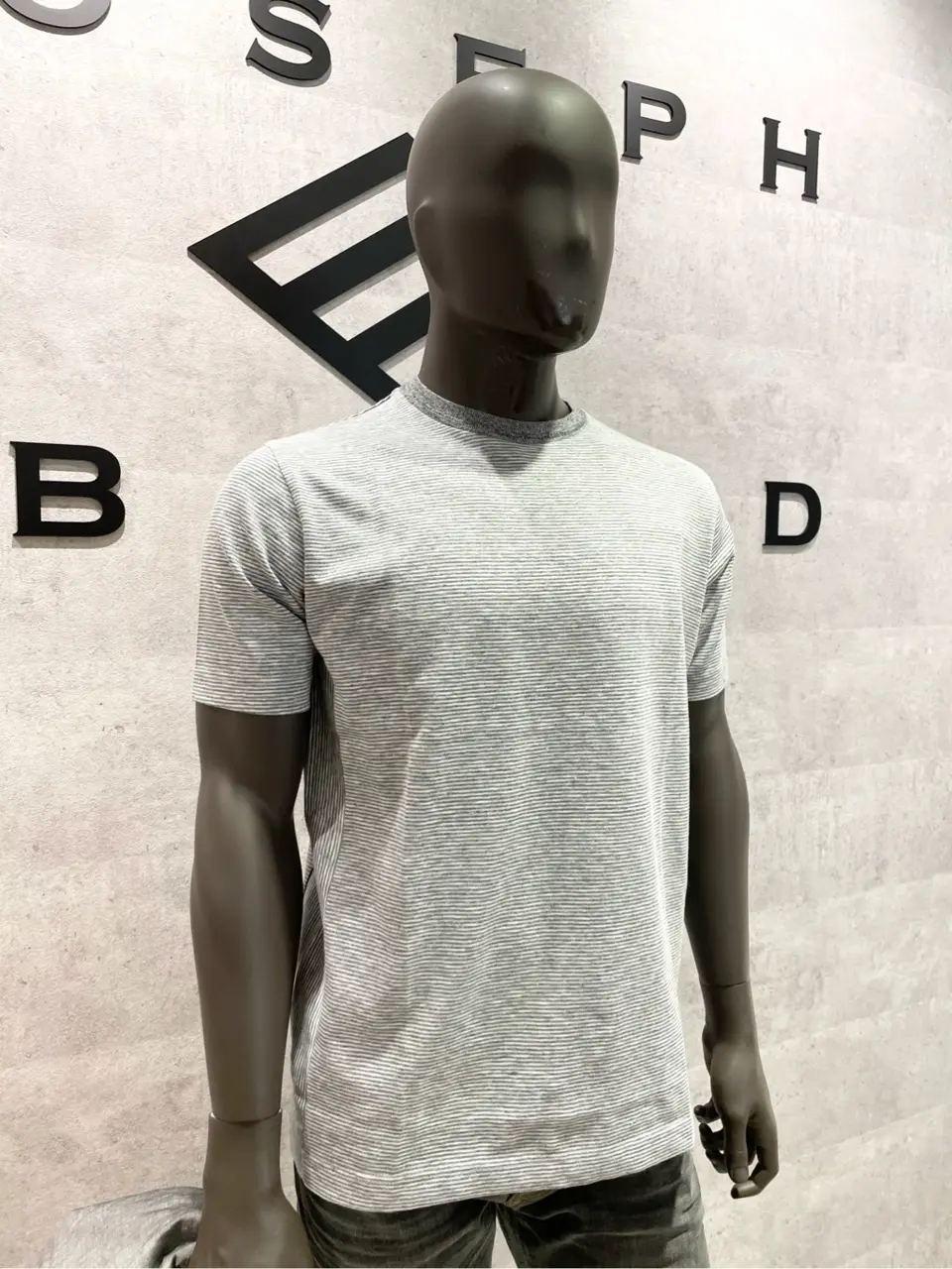 JOSEPH ABBOUD 東　 コーディネート画像