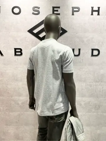 JOSEPH ABBOUD 東　 コーディネート画像