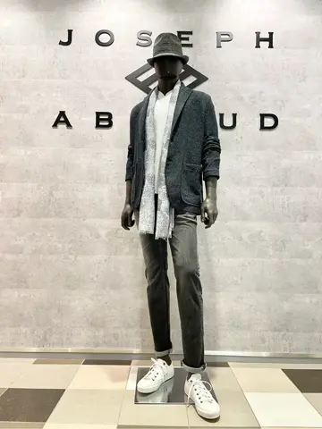 JOSEPH ABBOUD 東　 コーディネート画像