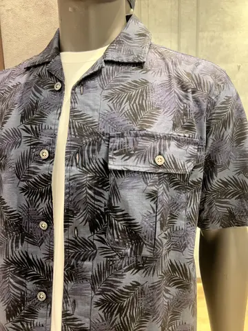 JOSEPH ABBOUD MOUNTAIN 上條 コーディネート画像