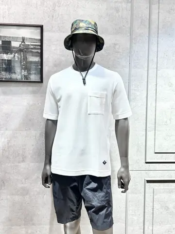 JOSEPH ABBOUD MOUNTAIN 二澤 コーディネート画像