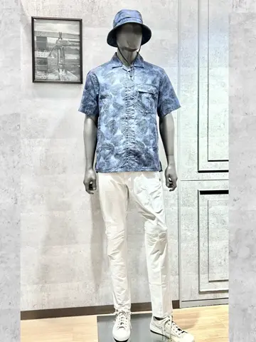 JOSEPH ABBOUD MOUNTAIN 二澤 コーディネート画像