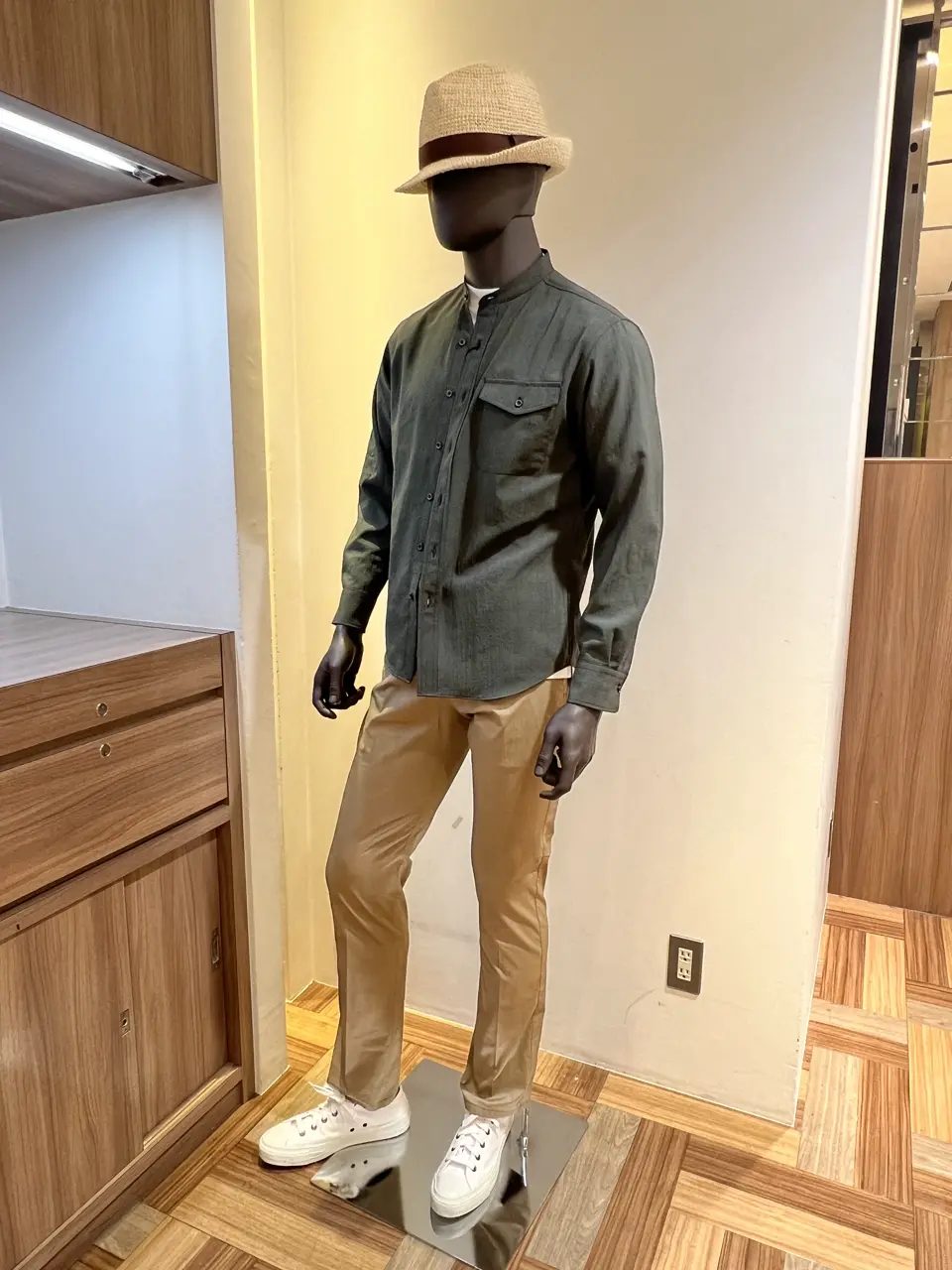 JOSEPH ABBOUD 森部 コーディネート画像