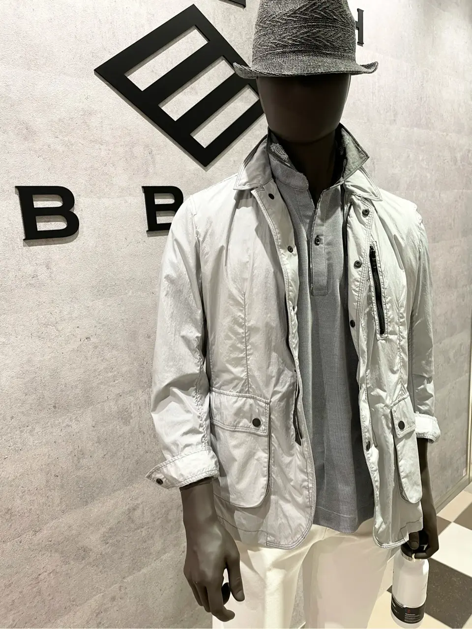 JOSEPH ABBOUD 東　 コーディネート画像