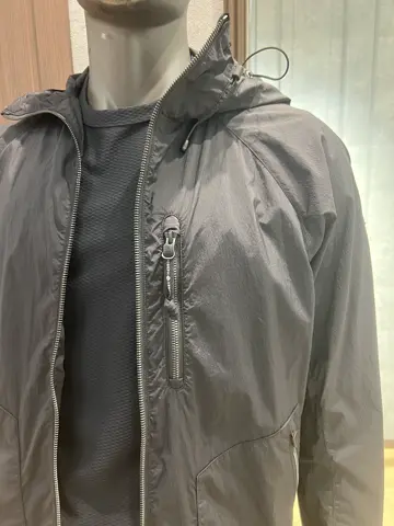 JOSEPH ABBOUD MOUNTAIN 上條 コーディネート画像