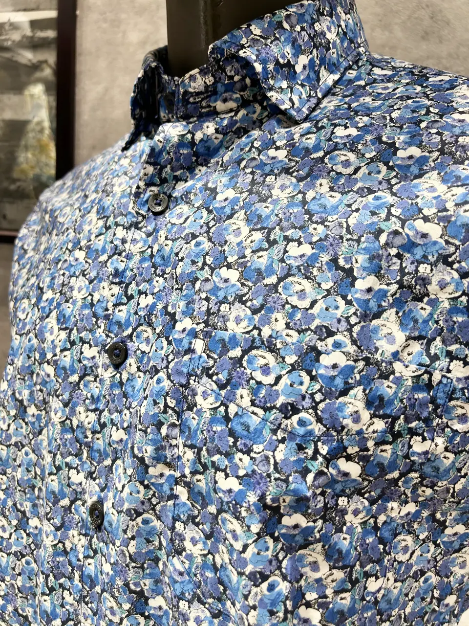 JOSEPH ABBOUD 二澤 コーディネート画像