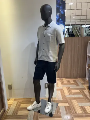 JOSEPH ABBOUD 小城 コーディネート画像