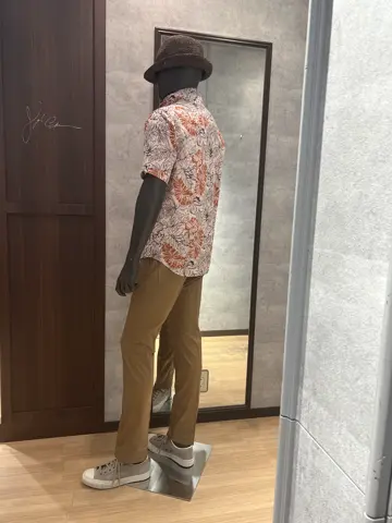 JOSEPH ABBOUD 上條 コーディネート画像