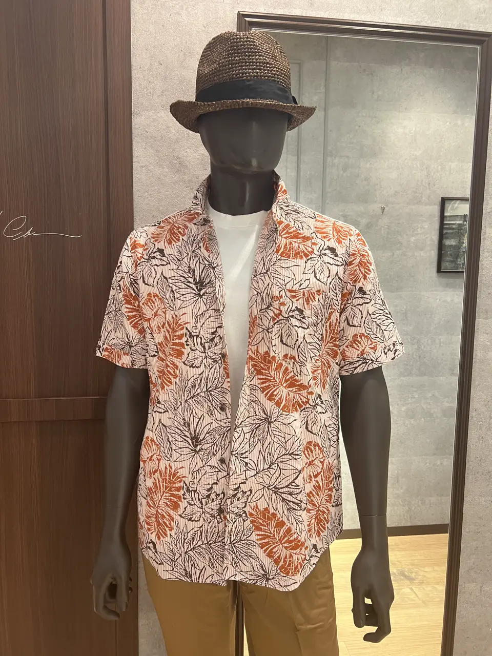 JOSEPH ABBOUD 上條 コーディネート画像