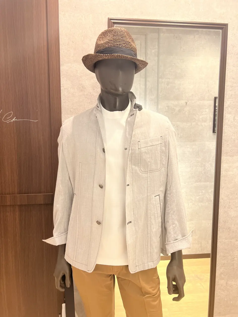 JOSEPH ABBOUD 上條 コーディネート画像