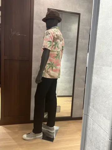 JOSEPH ABBOUD 上條 コーディネート画像