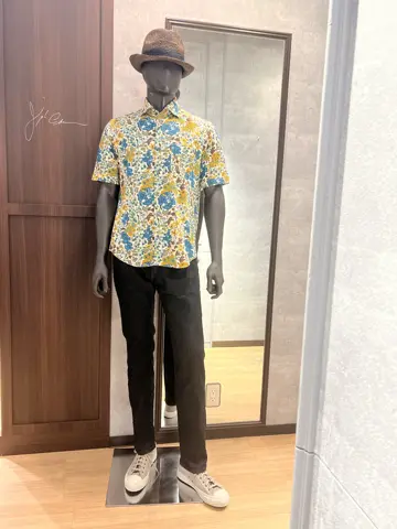 JOSEPH ABBOUD 上條 コーディネート画像