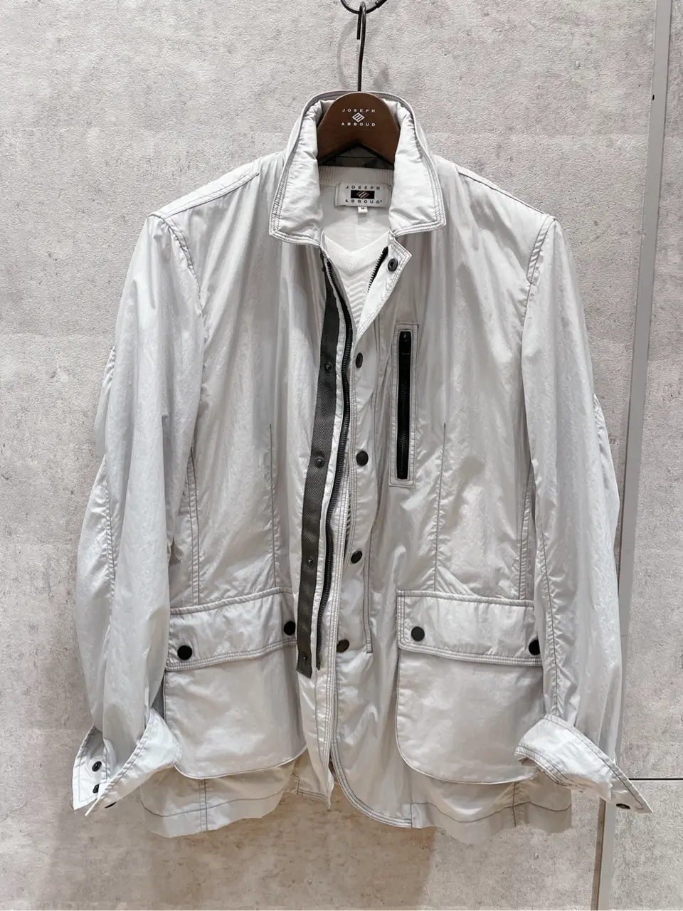 JOSEPH ABBOUD 二澤 コーディネート画像