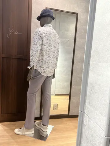 JOSEPH ABBOUD 上條 コーディネート画像