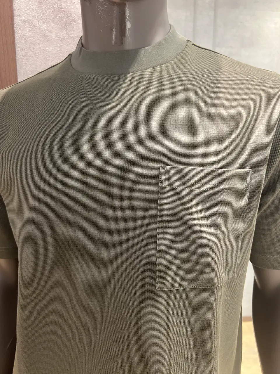 JOSEPH ABBOUD 上條 コーディネート画像