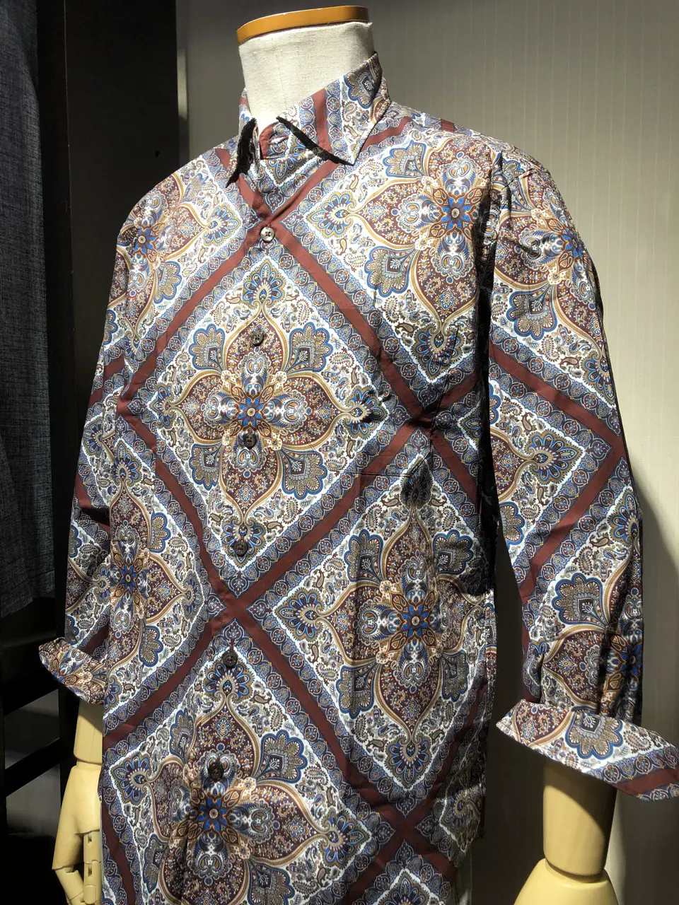 JOSEPH ABBOUD 山口 コーディネート画像