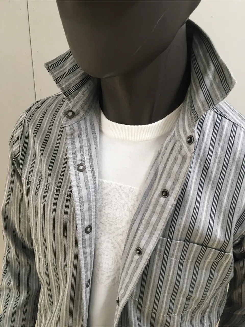 JOSEPH ABBOUD 大坪 コーディネート画像