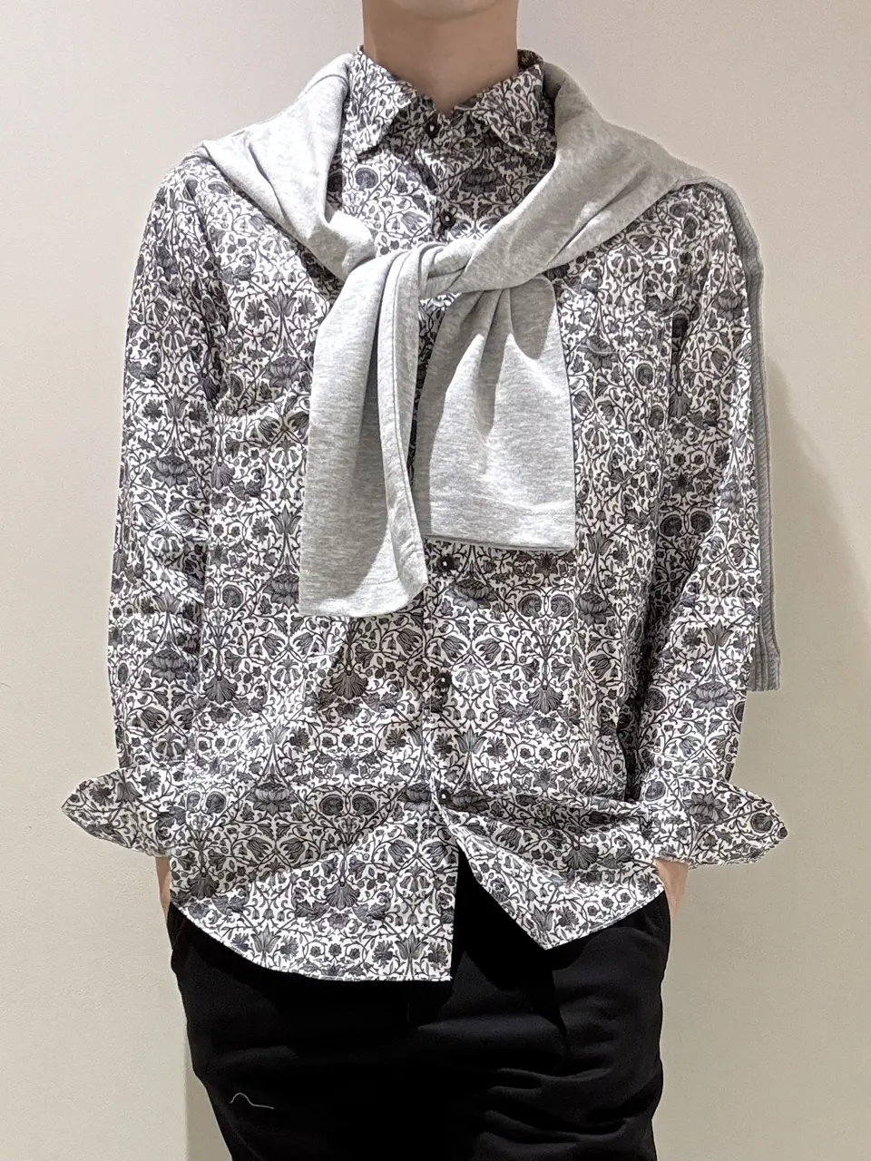 JOSEPH ABBOUD 近藤 コーディネート画像