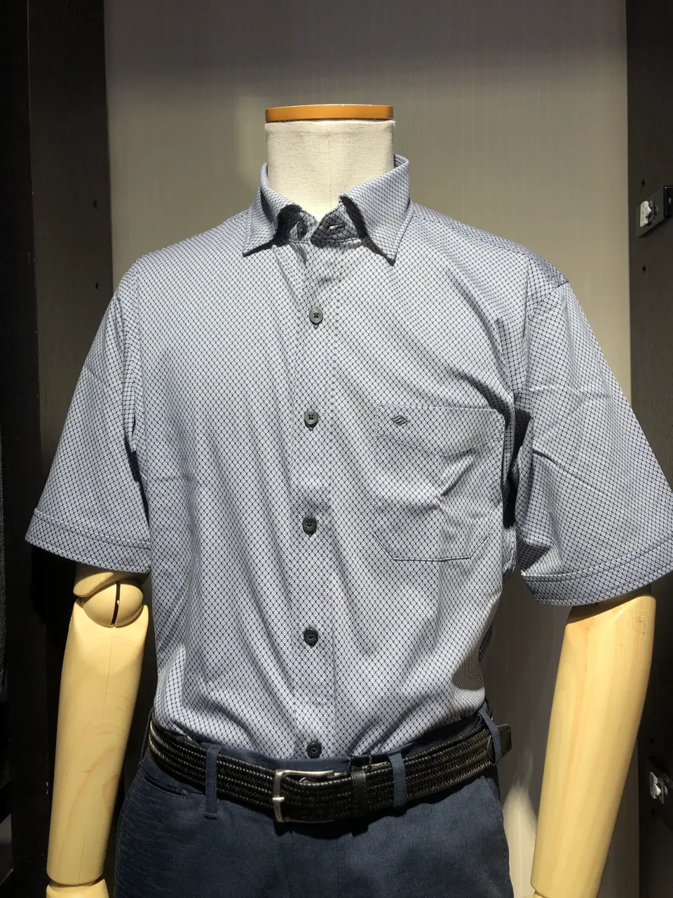 JOSEPH ABBOUD 山口 コーディネート画像