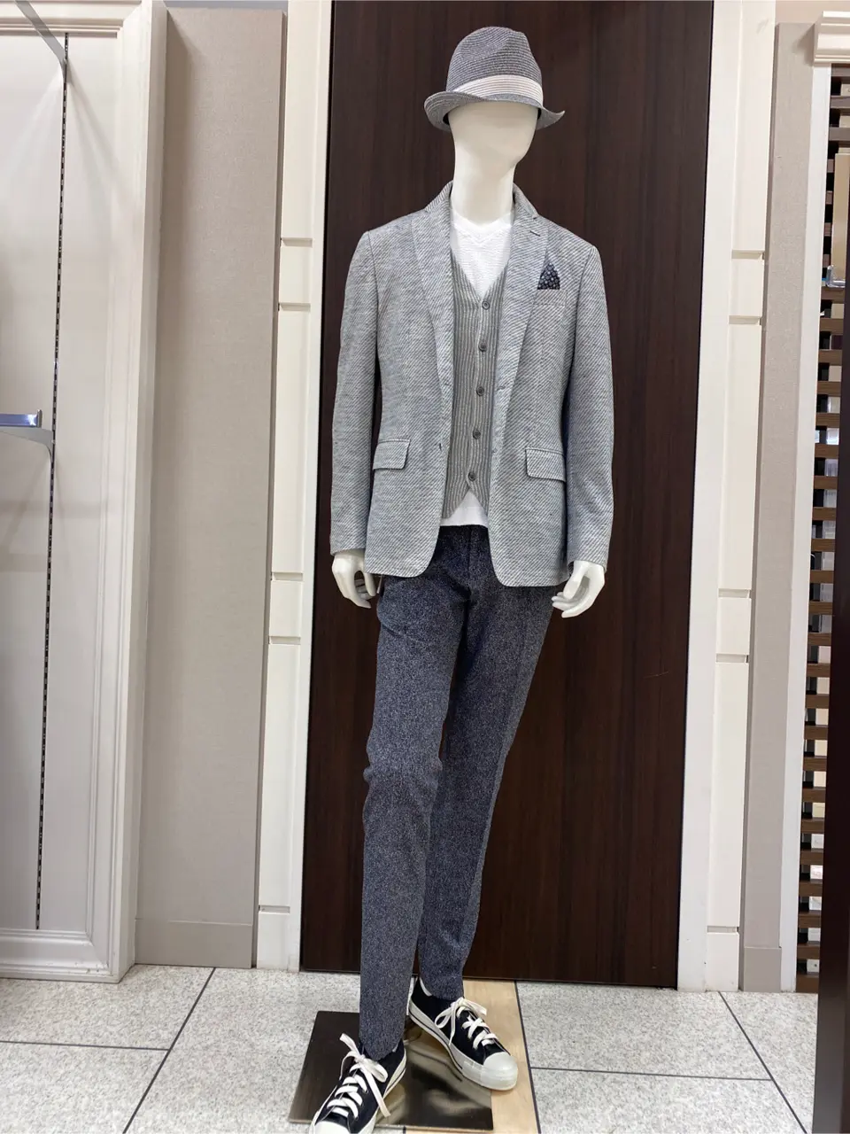 JOSEPH ABBOUD 松山 コーディネート画像