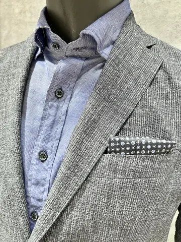 JOSEPH ABBOUD 二澤 コーディネート画像