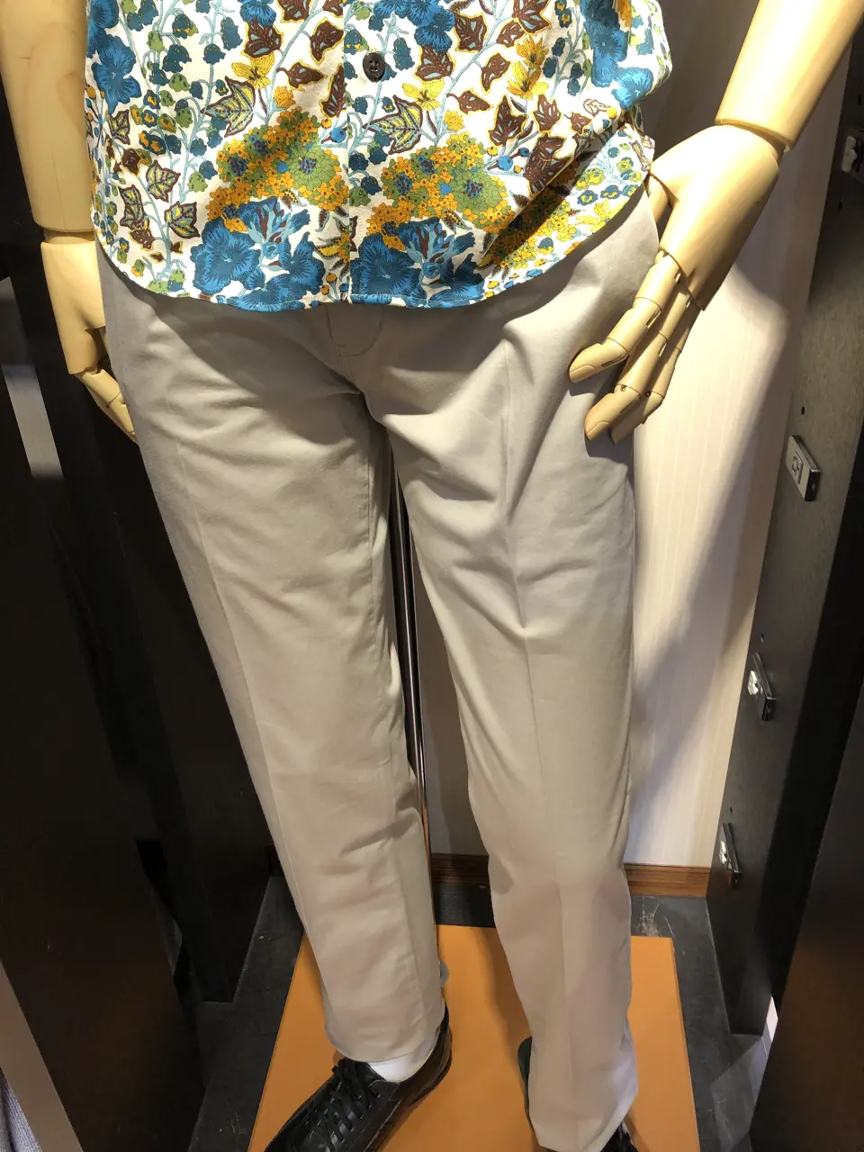 JOSEPH ABBOUD 山口 コーディネート画像