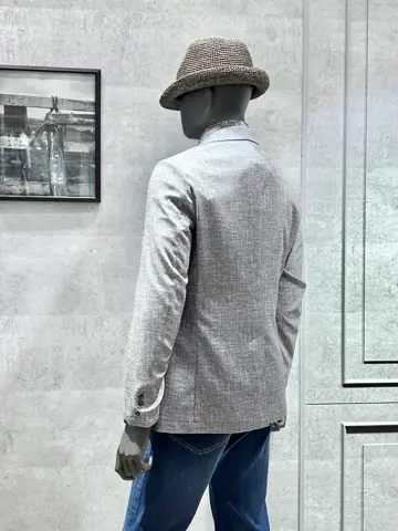 JOSEPH ABBOUD 二澤 コーディネート画像