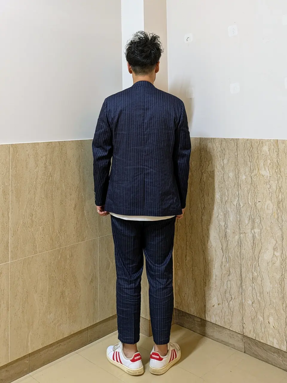 JOSEPH ABBOUD 橋場 コーディネート画像