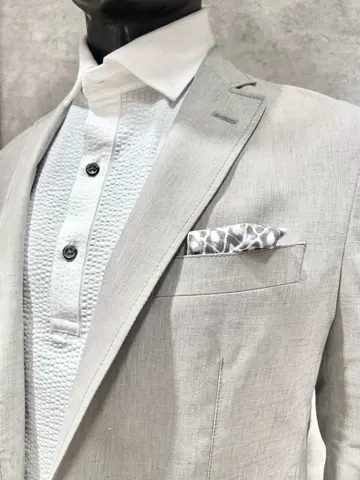 JOSEPH ABBOUD 二澤 コーディネート画像