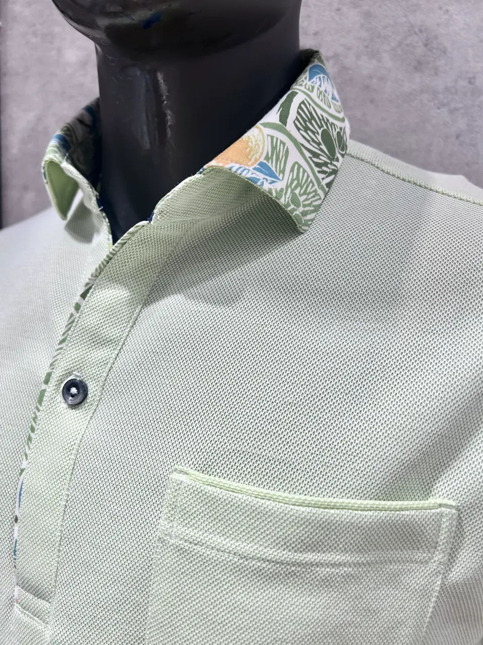 JOSEPH ABBOUD 二澤 コーディネート画像