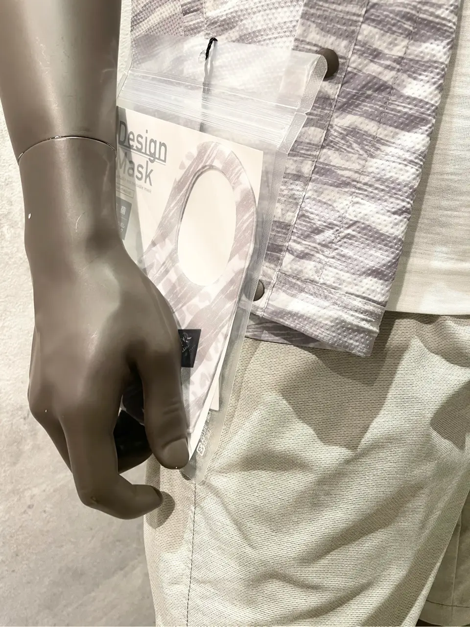 JOSEPH ABBOUD 東　 コーディネート画像