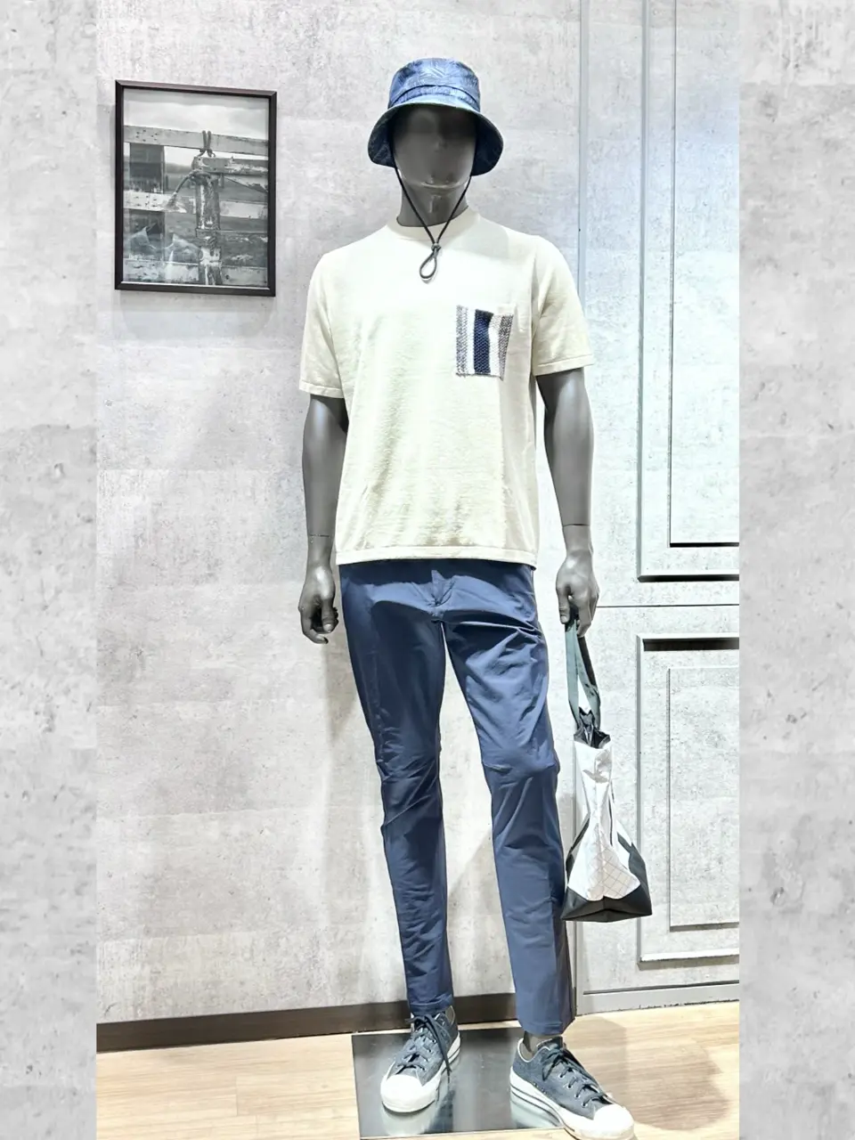 JOSEPH ABBOUD MOUNTAIN 二澤 コーディネート画像