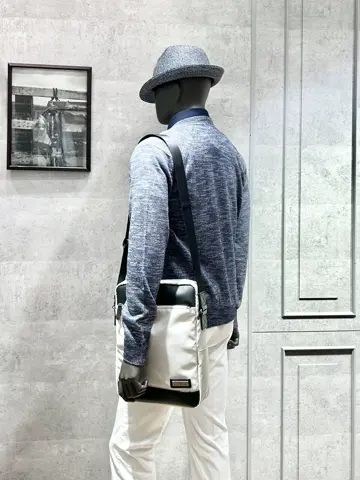 JOSEPH ABBOUD 二澤 コーディネート画像