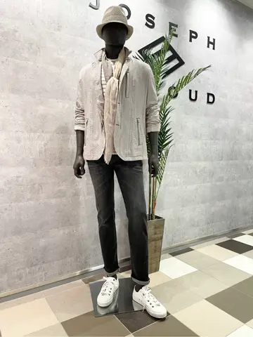 JOSEPH ABBOUD 東　 コーディネート画像