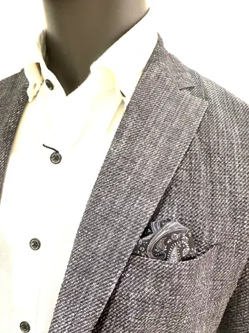 JOSEPH ABBOUD 石川 コーディネート画像