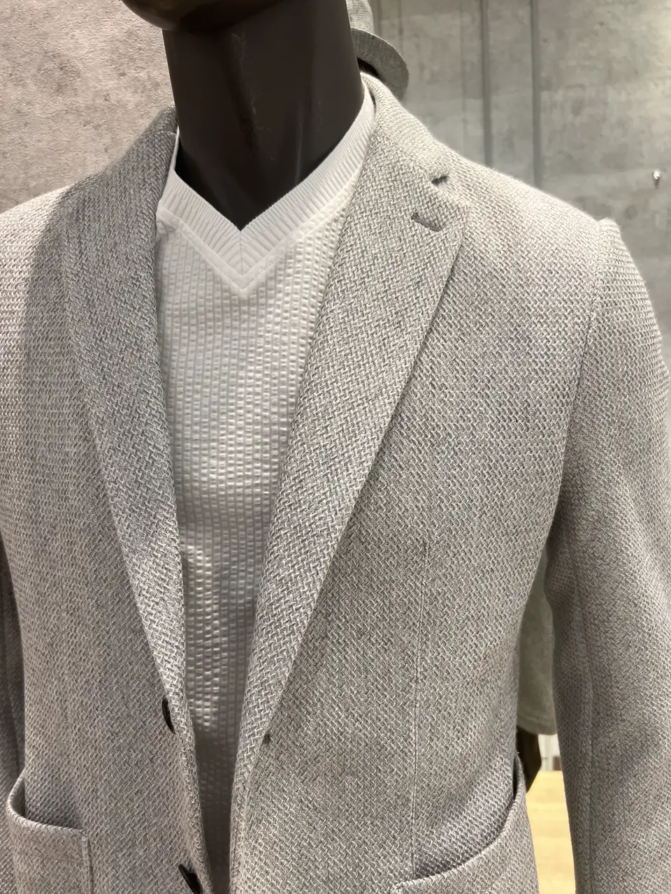 JOSEPH ABBOUD 上條 コーディネート画像